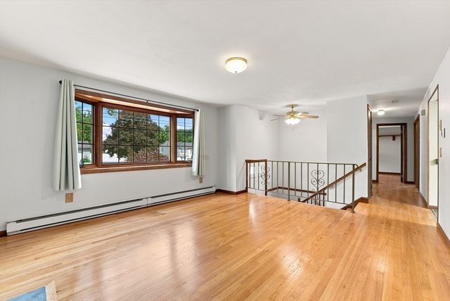 279 Adams St, Agawam, MA 01001