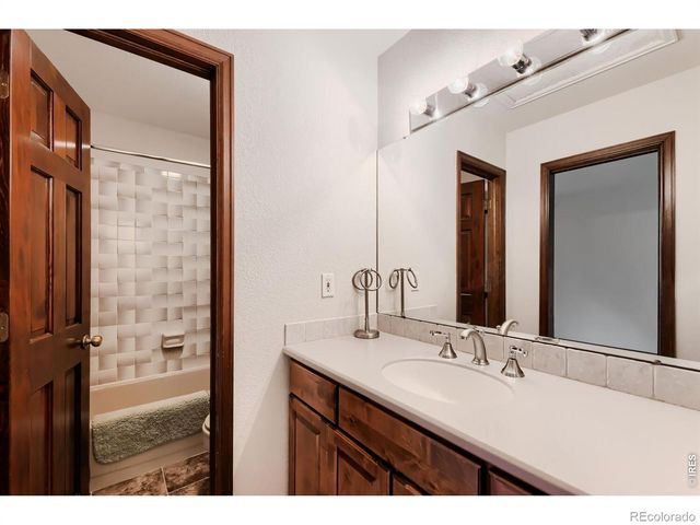 7103 Dry Creek Court, Niwot, CO 80503