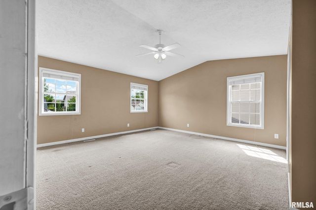 2007 W MINERS Drive, Dunlap, IL 61525