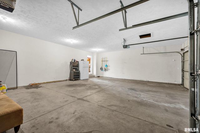 2007 W MINERS Drive, Dunlap, IL 61525