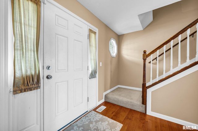 2007 W MINERS Drive, Dunlap, IL 61525