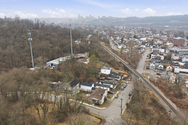 702 Boone Street, Dayton, KY 41074