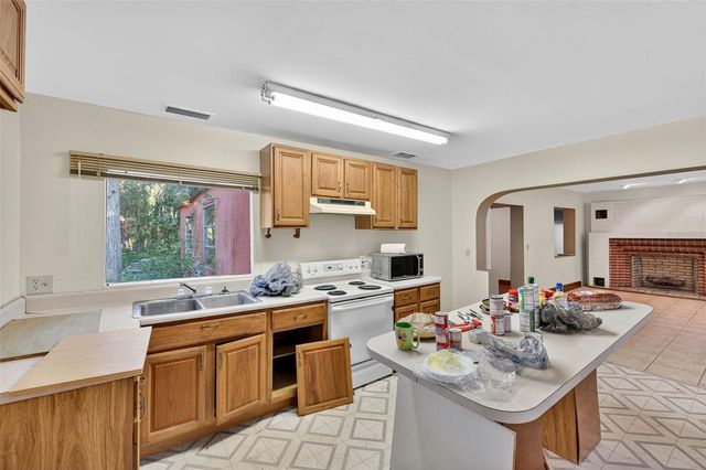 6346 LOST TRAIL, Holiday, FL 34690