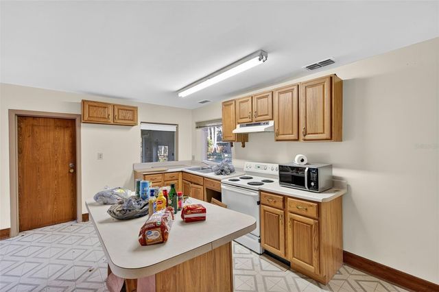 6346 LOST TRAIL, Holiday, FL 34690