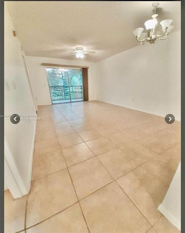 1650 SW 124th Ter 206D, Pembroke Pines, FL 33027