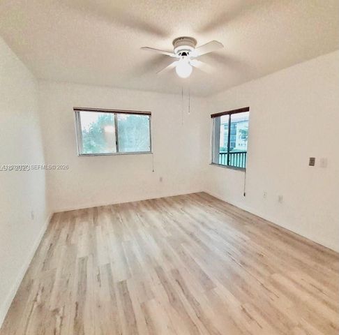 1650 SW 124th Ter 206D, Pembroke Pines, FL 33027