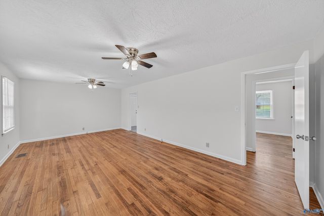 1101 Mint Springs Road, New Market, AL 35761