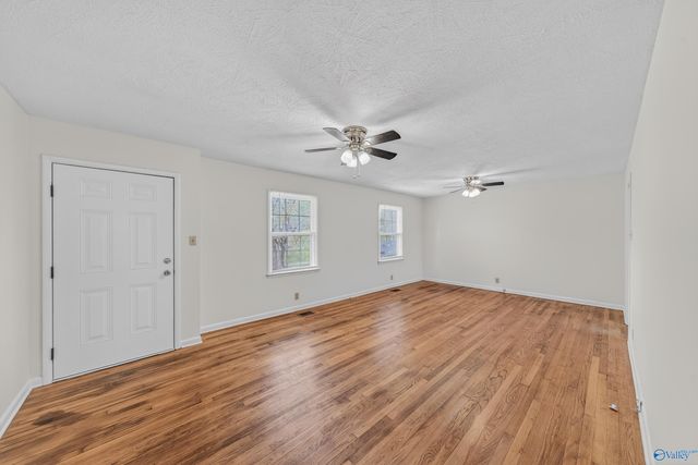 1101 Mint Springs Road, New Market, AL 35761