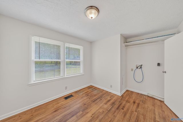 1101 Mint Springs Road, New Market, AL 35761