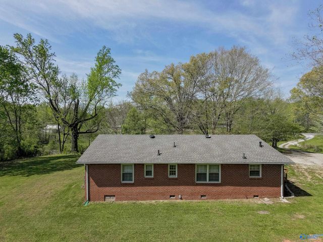 1101 Mint Springs Road, New Market, AL 35761