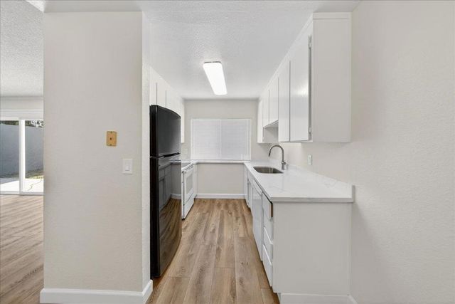 1605 Cherokee Drive, Salinas, CA 93906