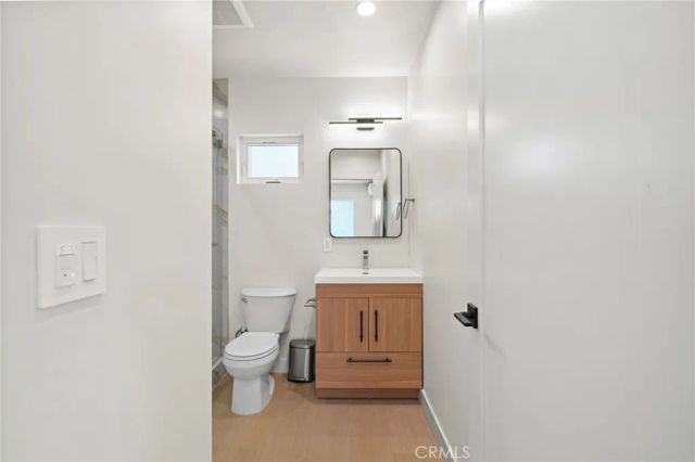 6641 Dannyboyar, West Hills, CA 91307