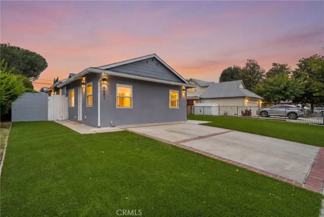 6641 Dannyboyar, West Hills, CA 91307