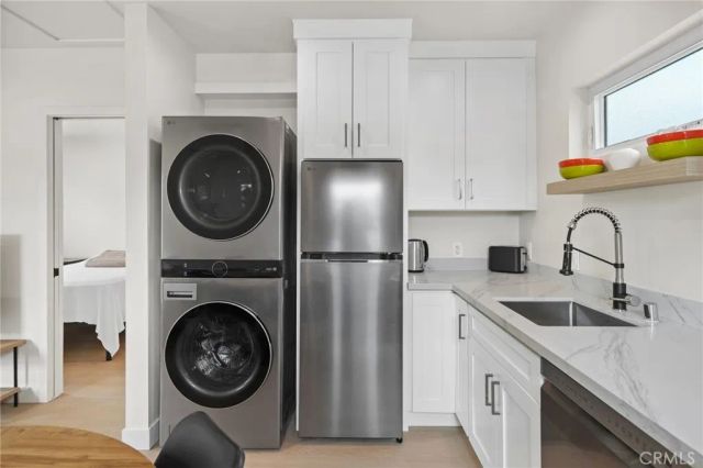 6641 Dannyboyar, West Hills, CA 91307