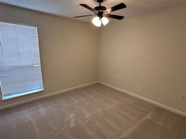 260 El Dorado Boulevard 2805, Houston, TX 77598