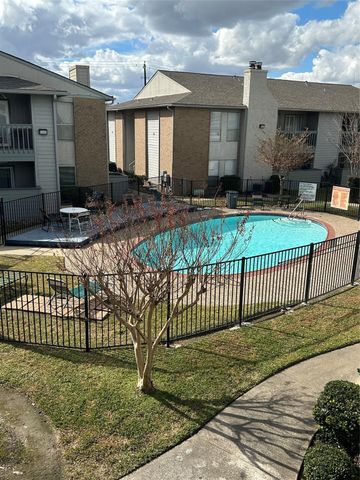 260 El Dorado Boulevard 2805, Houston, TX 77598