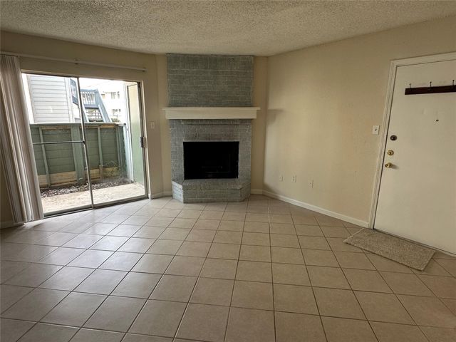 260 El Dorado Boulevard 2805, Houston, TX 77598