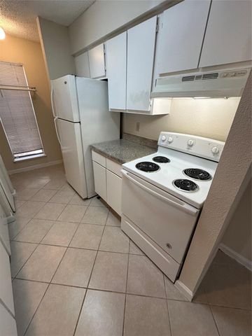 260 El Dorado Boulevard 2805, Houston, TX 77598