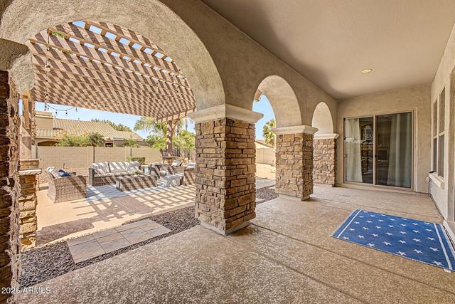 20114 E SONOQUI Boulevard, Queen Creek, AZ 85142