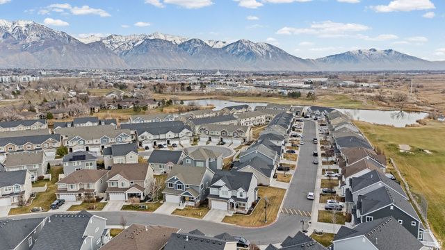 943 S 2150 W, Orem, UT 84058