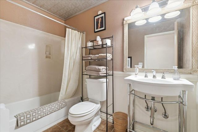 8841 Mosquito Rd, Placerville, CA 95667