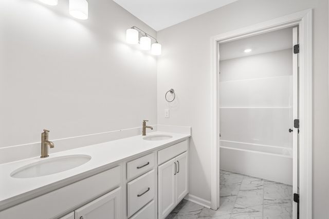 303 Buckwood Lane, N, Thompsons Station, TN 37179