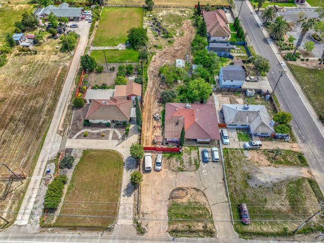 8758 Florin Rd, Sacramento, CA 95828