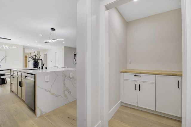 644 Johanna Avenue, Sunnyvale, CA 94085