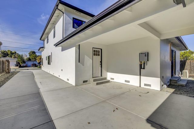 644 Johanna Avenue, Sunnyvale, CA 94085