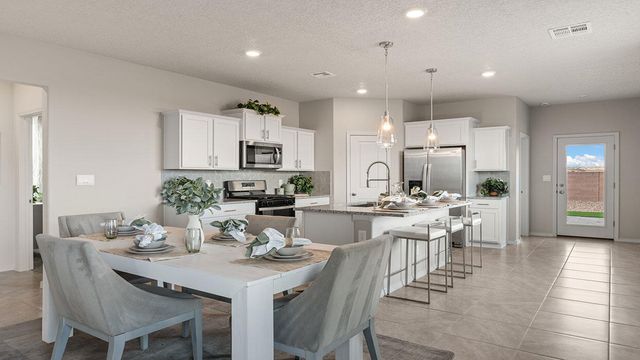 1521 Gleneagles Street NE, Rio Rancho, NM 87144