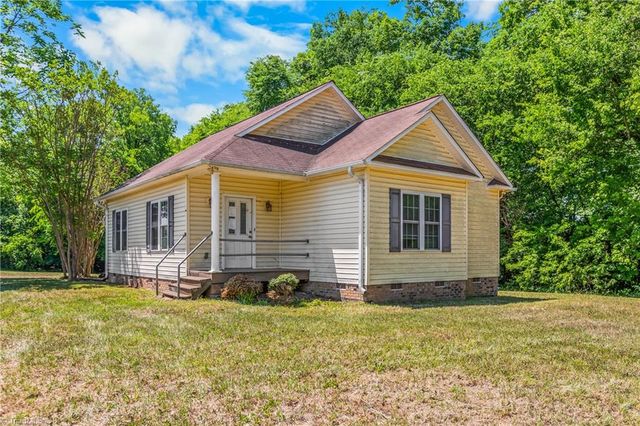 521 Pudding Ridge Road, Mocksville, NC 27028
