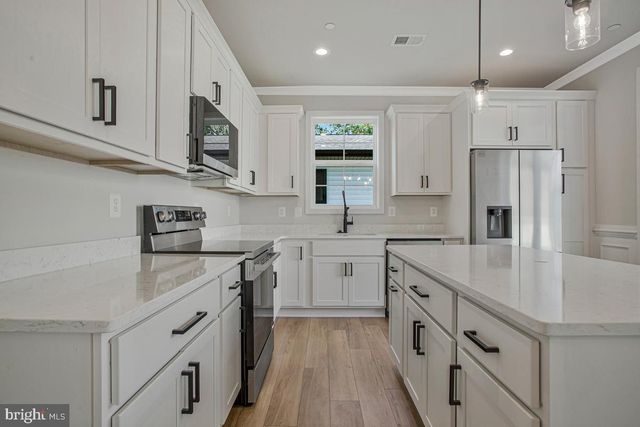 416 VENTON RD, Edgewater, MD 21037