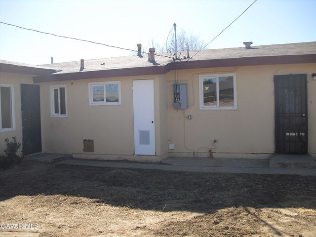 359 E Langhorn Street, Lancaster, CA 93535