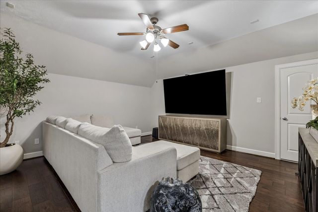 4226 Evergreen Drive, Friendswood, TX 77546