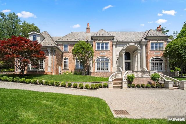 11 Margo Way, Alpine, NJ 07620