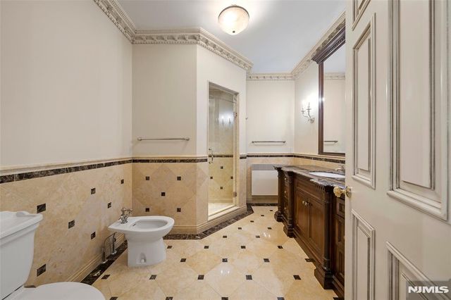 11 Margo Way, Alpine, NJ 07620