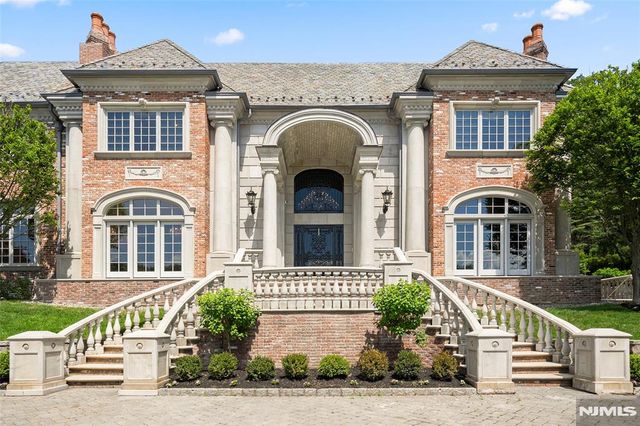 11 Margo Way, Alpine, NJ 07620