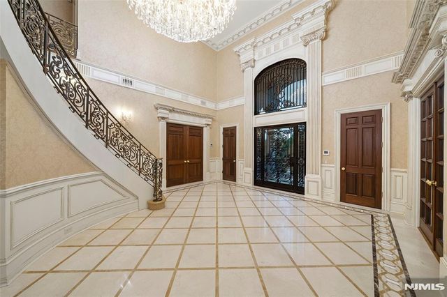 11 Margo Way, Alpine, NJ 07620