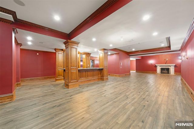 11 Margo Way, Alpine, NJ 07620