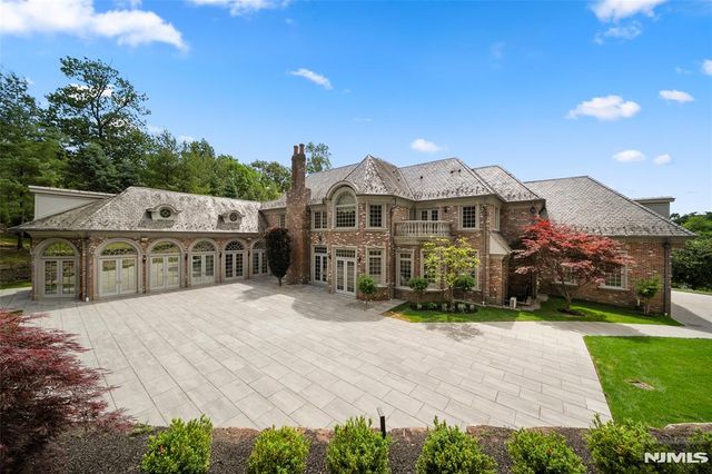 11 Margo Way, Alpine, NJ 07620
