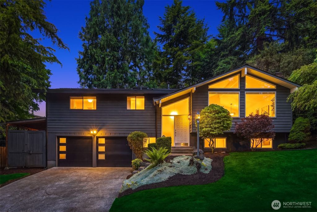 604 S 302nd Street, Federal Way, WA 98003