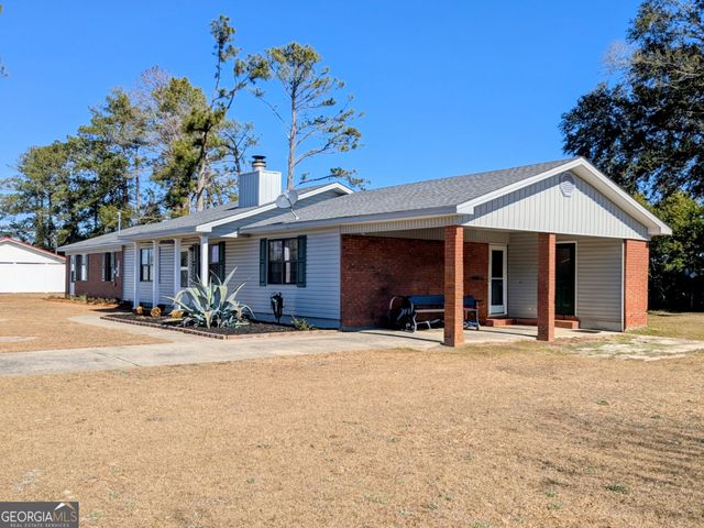 27 Park Avenue, Hazlehurst, GA 31539