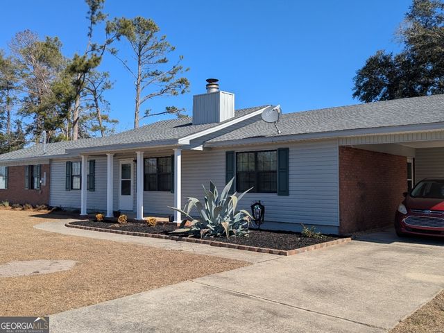 27 Park Avenue, Hazlehurst, GA 31539