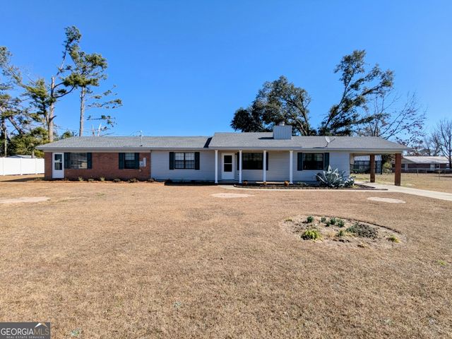 27 Park Avenue, Hazlehurst, GA 31539