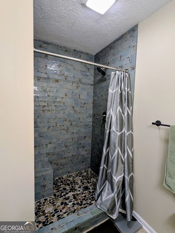 27 Park Avenue, Hazlehurst, GA 31539