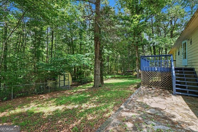 4827 Oakwood Court, Loganville, GA 30052