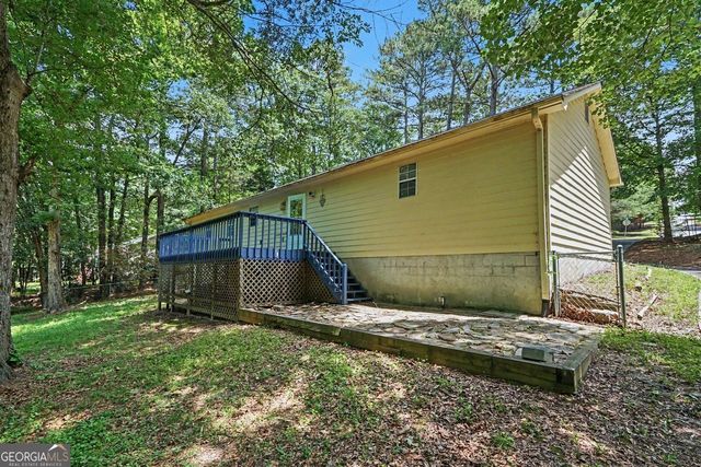 4827 Oakwood Court, Loganville, GA 30052