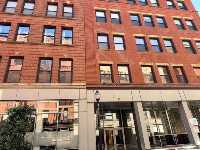 111 Beach St 3C, Boston, MA 02111