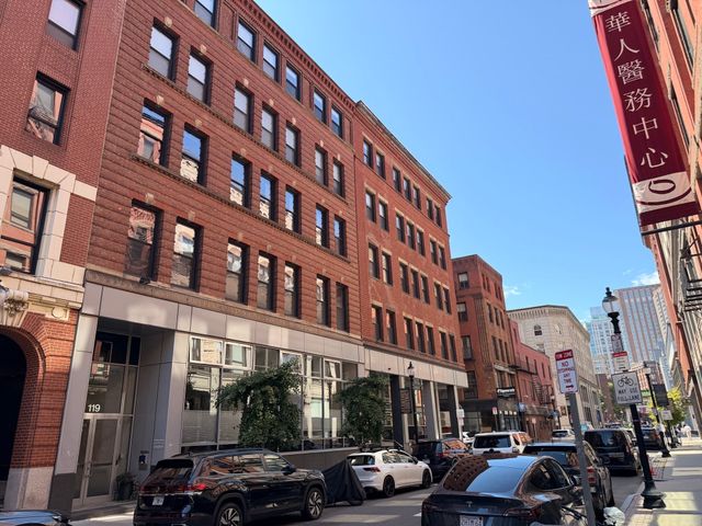 111 Beach St 3C, Boston, MA 02111