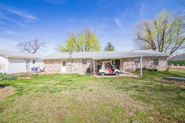 21282 SE 15th, Harrah, OK 73045